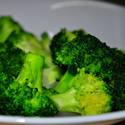 Broccoli, gehakt met gebakken aardappelschotel